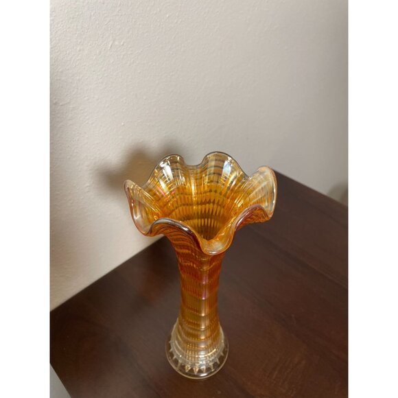 Vintage Carnival Glass Vase Ribbed Pattern Scalloped Edge Amber Iridescent 12" T - Picture 4 of 6